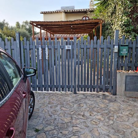 Villa Tea, Residenza Incantevole Con Giardino . Flumini di Quartu Eksteriør billede