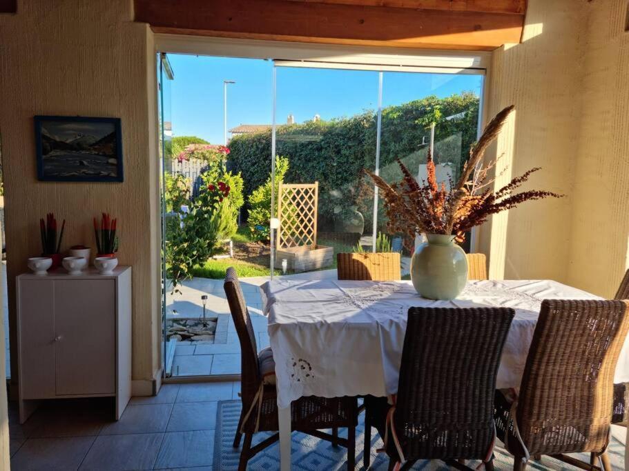 Villa Tea, Residenza Incantevole Con Giardino . Flumini di Quartu Eksteriør billede