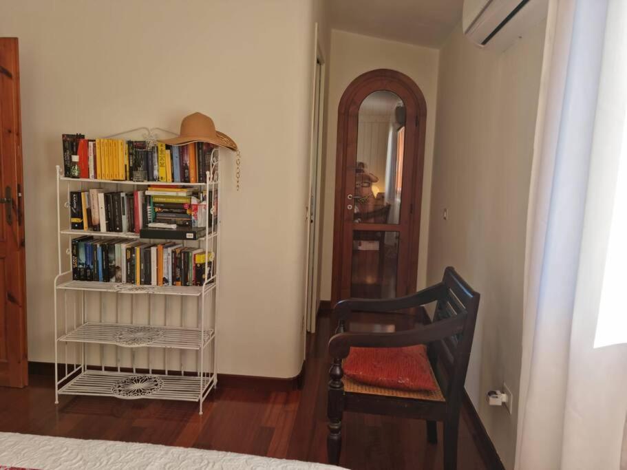 Villa Tea, Residenza Incantevole Con Giardino . Flumini di Quartu Eksteriør billede