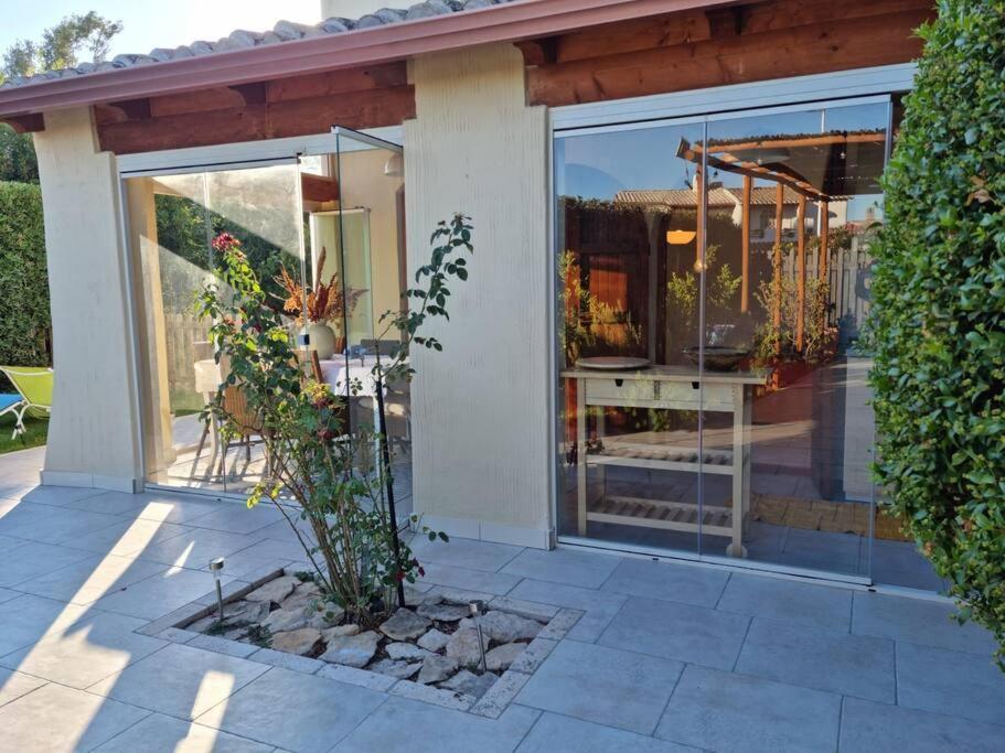 Villa Tea, Residenza Incantevole Con Giardino . Flumini di Quartu Eksteriør billede